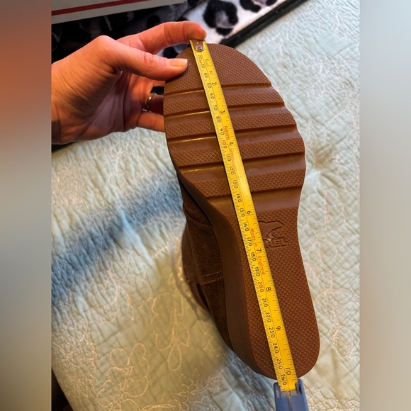 SOREL Toronto Brown Suede Wedge Boots Waterproof 8 - Picture 9 of 10